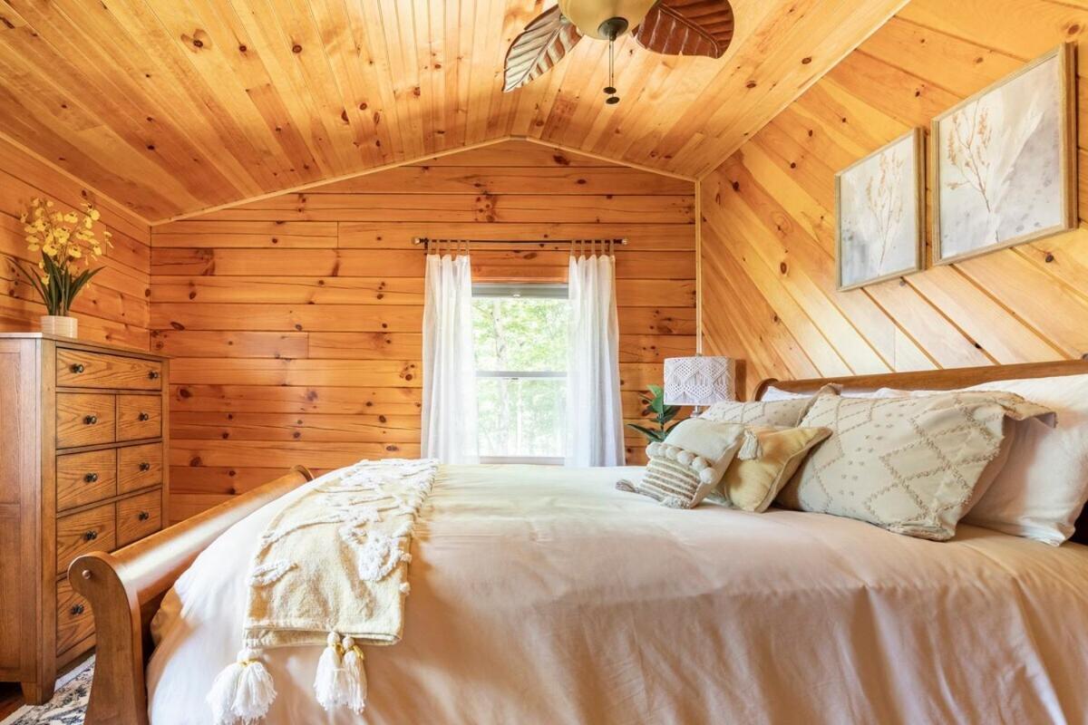 Secluded Wooded Cabin Near The Hocking Hills New Straitsville Exterior foto